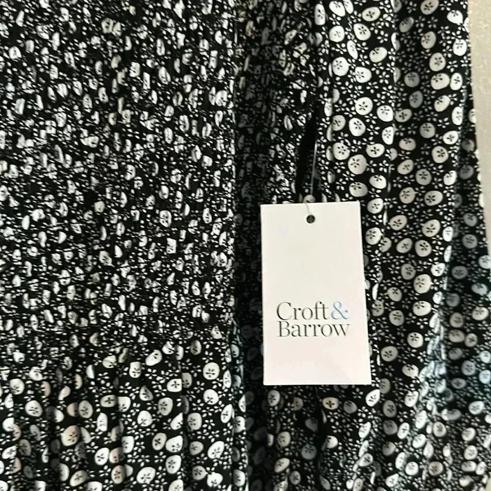 Croft & Barrow Women's Three-Quarter Sleeve Smocked Blouse - Picture 9 of 14